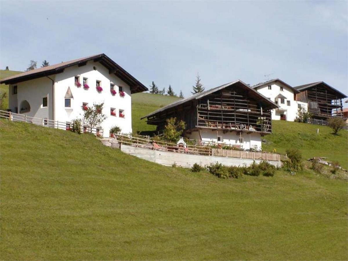 Agriturismo Apartments Tuene Ortisei Exteriér fotografie