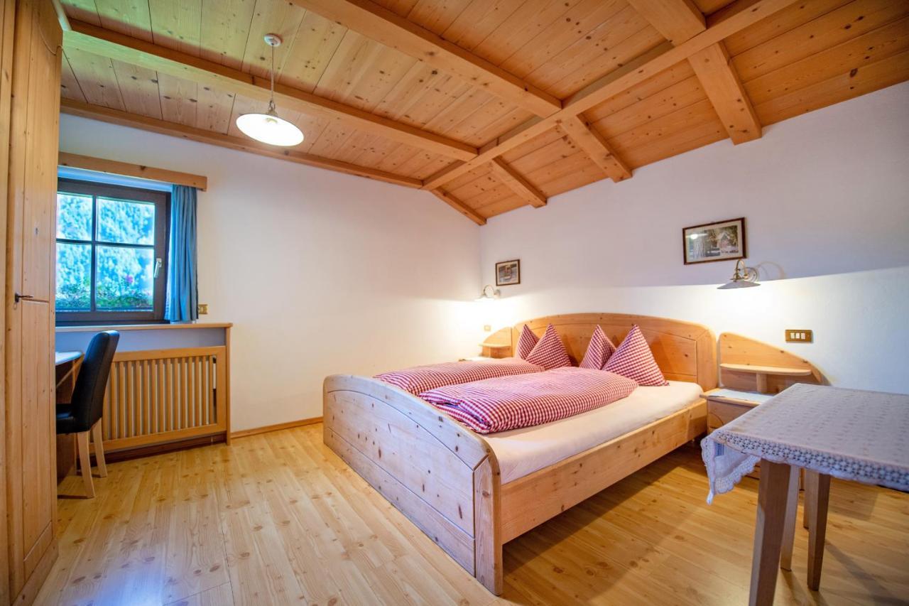 Agriturismo Apartments Tuene Ortisei Exteriér fotografie