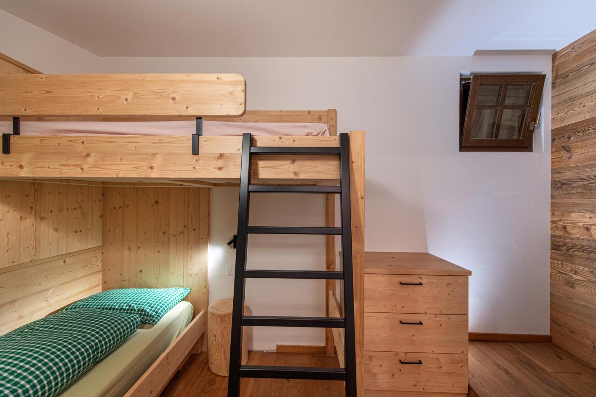Agriturismo Apartments Tuene Ortisei Exteriér fotografie